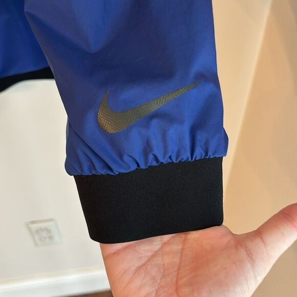 Nike Men's Dri-Fit Hooded Training Jacket Blue large Running outdoors activewear - Picture 8 of 13
